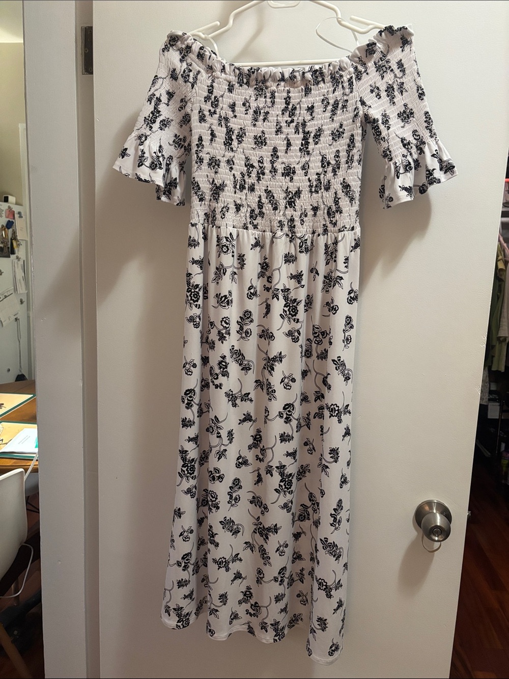 Vince Camuto Off-Shoulder Midi Dress